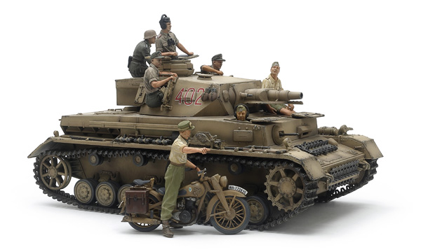 Tamiya Panzer IV Ausf.F + motocycliste
