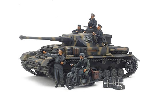 Tamiya Panzer IV Ausf.G et Motocycliste