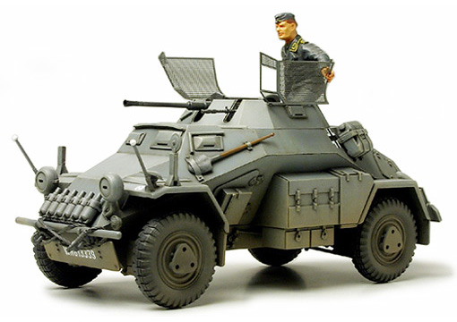 Tamiya Sd.Kfz.222 avec photo-d&eacute;coupe