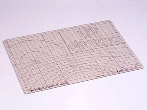 Tamiya Tapis de coupe A4          