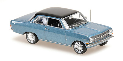 Maxichamps Opel rekord a bleu 1962 