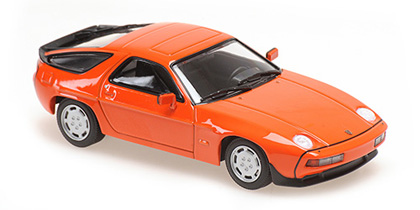 Maxichamps Porsche 928 S orange 1979