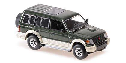 Maxichamps Pajero lwb vert met 1991 