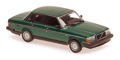 Maxichamps Volvo 240 gl vert fonce 1986 