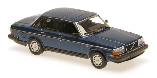 Maxichamps Volvo 240 gl bleu fonce 1986 