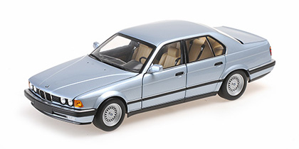 Minichamps Bmw 730i(e32) bleu met1986