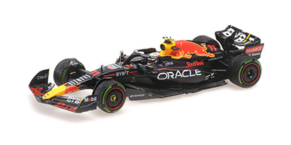 Minichamps RedBull RB18 Perez 2022