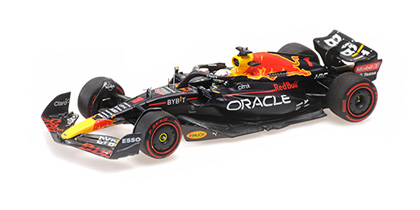 Minichamps RedBull RB18 Verstappen