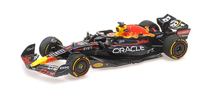 Minichamps Red Bull RB18 Verstappen