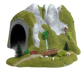 Busch Tunnel avec rivi&egrave;re et ponton