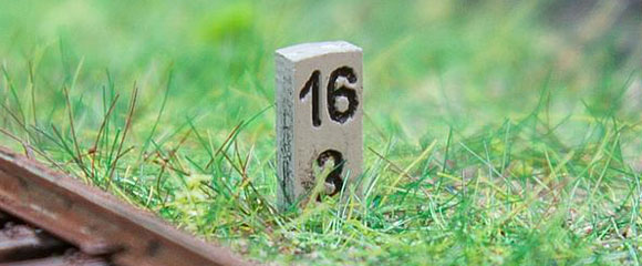 Faller BORNES HECTOMETRIQUES.10Pieces
