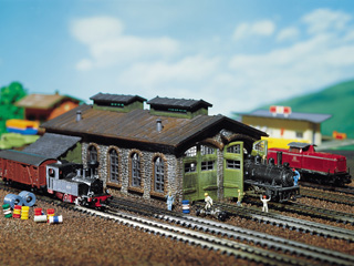 Faller Remise a locomotives N    