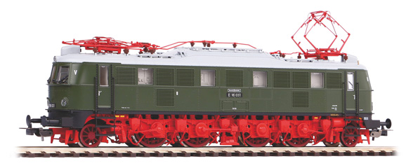 PIKO Loco. &eacute;lectrique BR E 18 