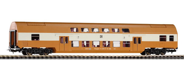 PIKO Voiture 2 &eacute;tages brune DR    