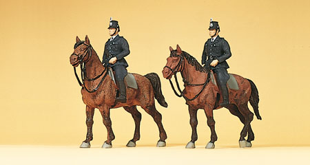 Preiser policiers allemands a cheval