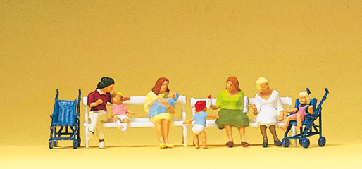 Preiser femmes avec beb&eacute;s