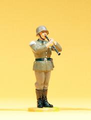 Preiser soldat avec clarinette
