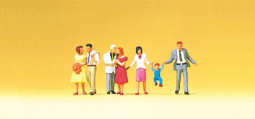 Preiser couples en train de marcher