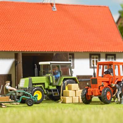 Busch Figurine conduite tracteur