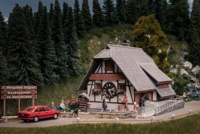 Faller Grand coucou avec figurine