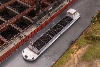 Faller Cargo fluvial