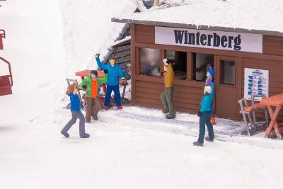 Faller F&ecirc;tes d'apr&egrave;s-ski