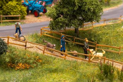 Faller Promeneurs avec chiens