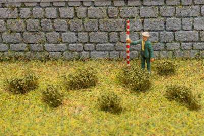 Faller Touffes fleurs vertes fonc&eacute;