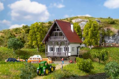 --Faller-Maison foresti&egrave;re