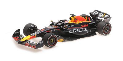 formule1-1/18-Minichamps-RedBull RB19 Verstappen