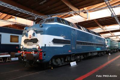 PIKO Locomotive Diesel CC 65000