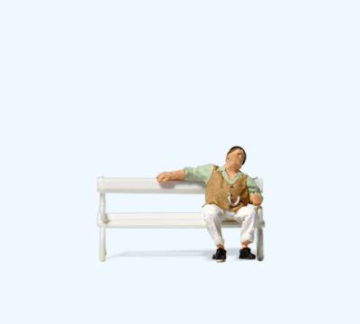Preiser Homme assis sur banc