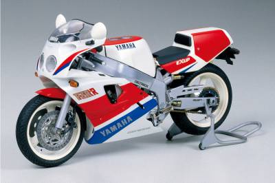 Tamiya Yamaha FZR750R (OW01)