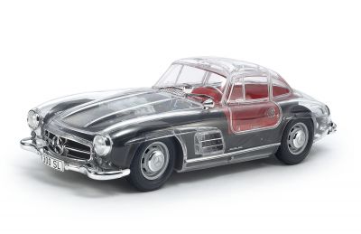 --Tamiya-Mercedes-Benz 300 SL FULL View