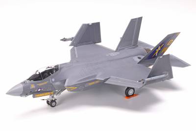 Tamiya F-35C Lightning II